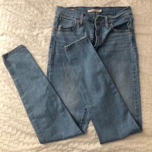 Levi’s Mile High Skinny Jeans